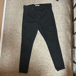 Levis jeans size 32 worn 2 times